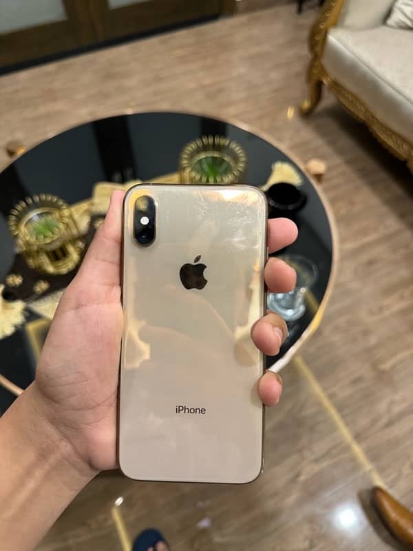 Iphone XS gold 2