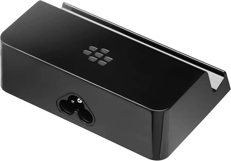 Black berry play book magnetic charger 1