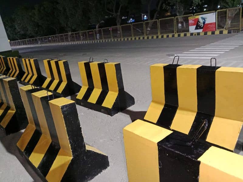 Security/Road Barrier/Jersey Barrier 10