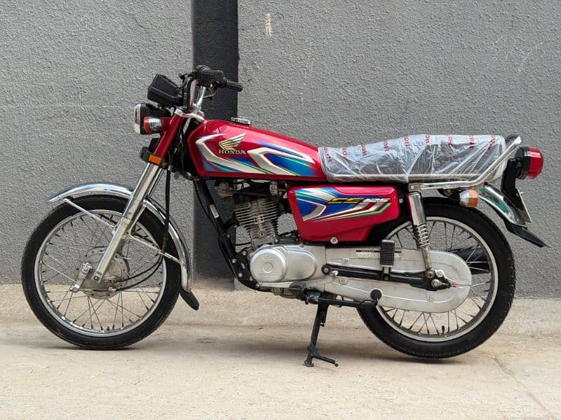 Honda 125 2022 Model Rawalpindi Number 5