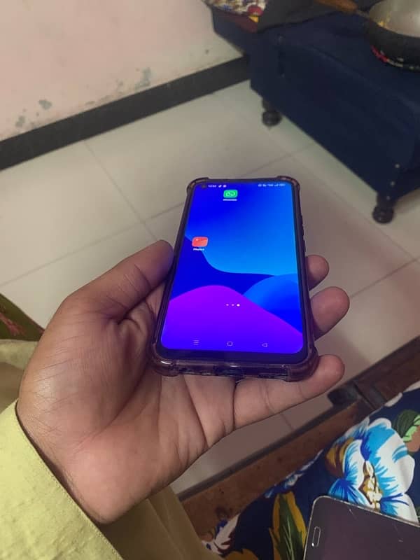 realme C17 5