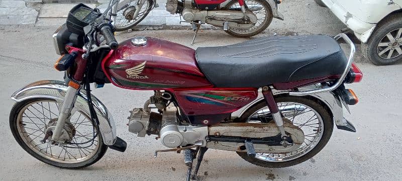 Honda CD 70 11