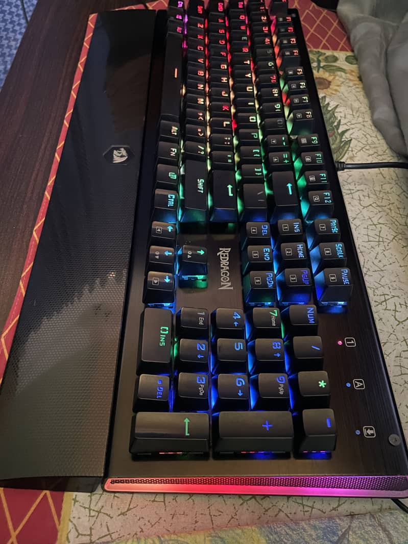 Redragon ARYAMAN K569 Mechanical Gaming/Coding Keyboard 3