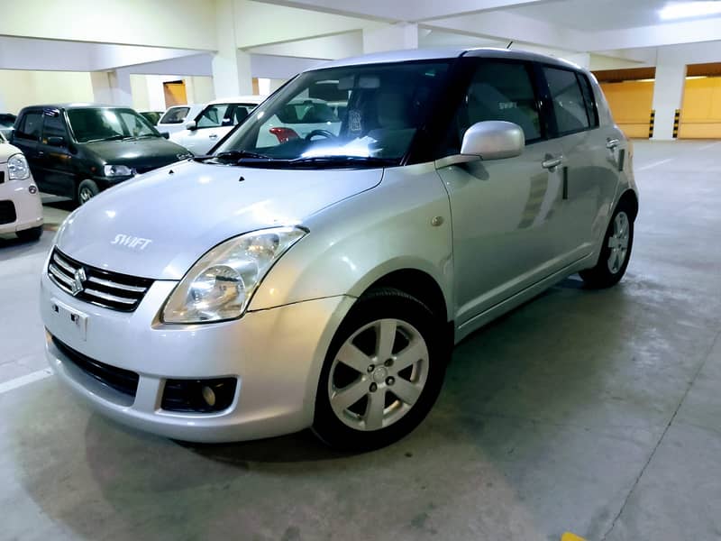 Suzuki Swift 2010 DLX 90% ORIGINAL MINT CONDITION 2