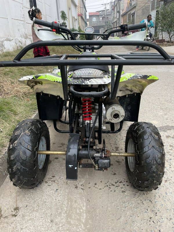 4 wheel Atv Quad Bike for Kids in Good Condition 3