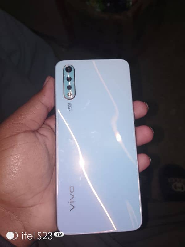 Vivo s1 1