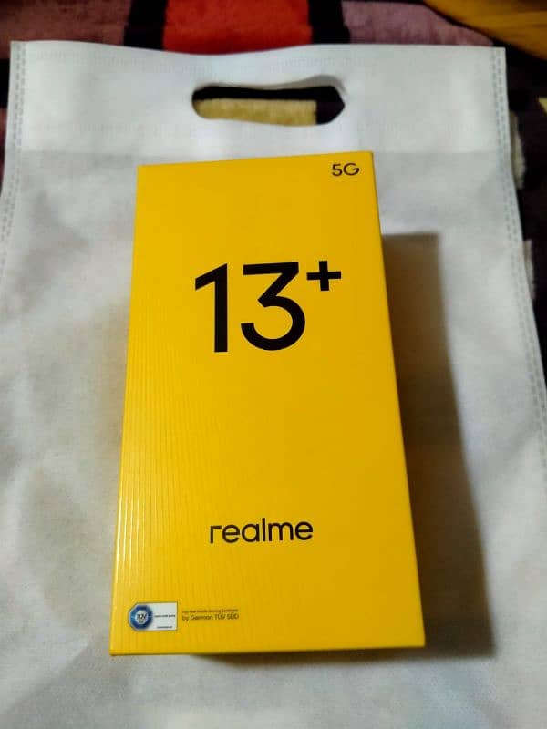 realme 13+ 1