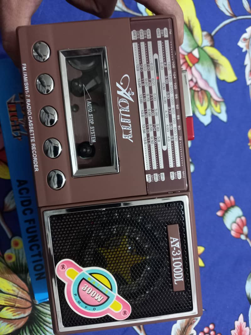 cassette player & radio 4