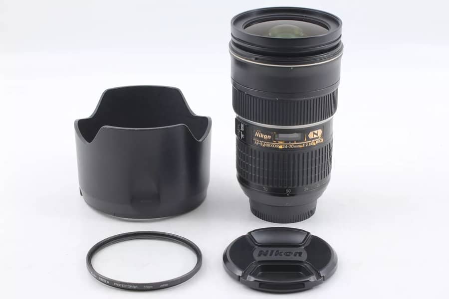 Nikon AF-S 24-70mm f/2.8G ED Full Frame Lens. 0