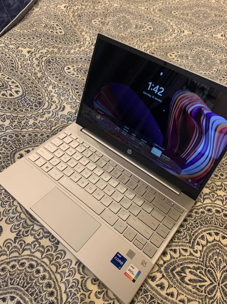 HP Pavilion 13, i7 11th Gen, 16GB Ram, 512 SSD, 4K Display 9