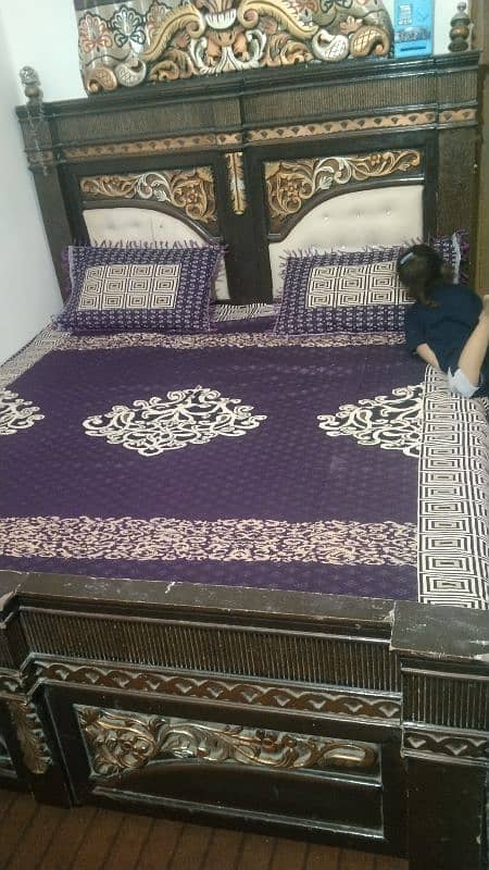 king size bed with side table urgent sale 2