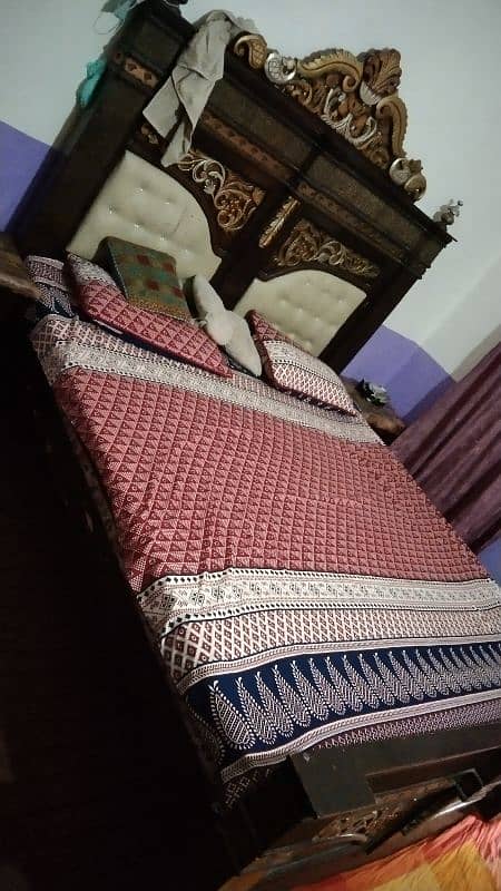 king size bed with side table urgent sale 4