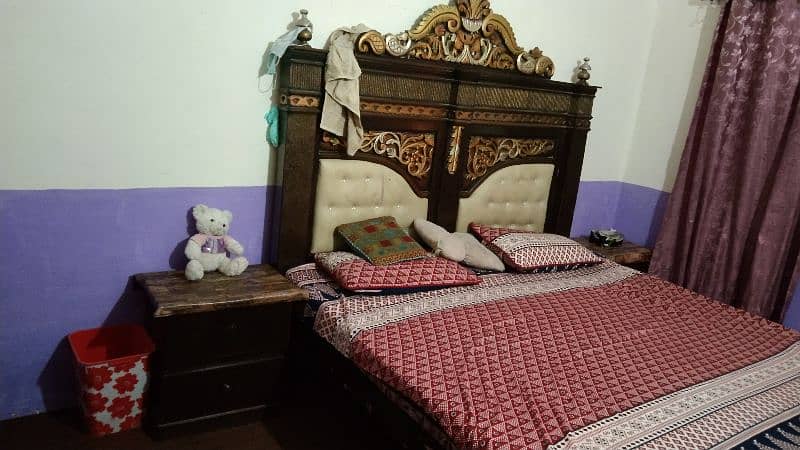 king size bed with side table urgent sale 5