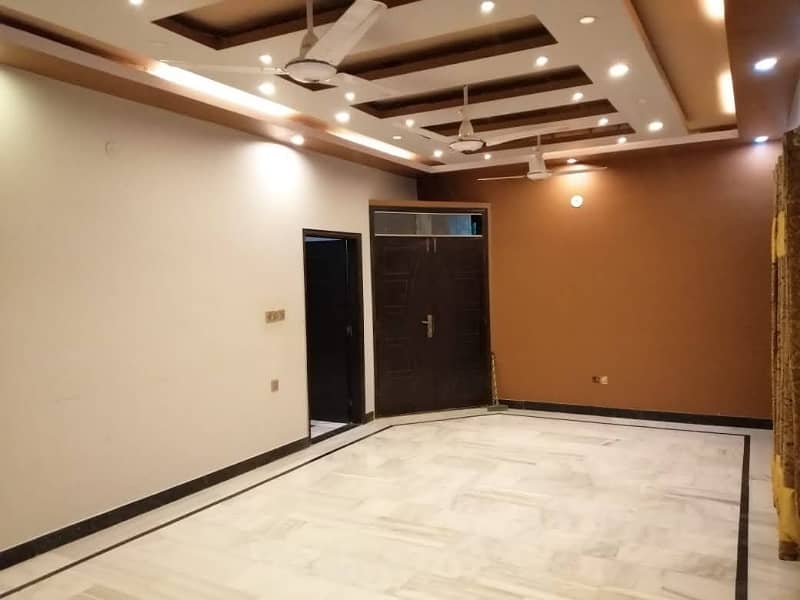 First Floor Portion Tow Side Corner 200 Feet Main Road Facing Sub Lease 24 Hours Sweet Water And Electricity Separate Meters All 24 Hour Security Guard Prime Location Different Portions Available In North Karachi Sublease/North Karachi Sector 11A 5