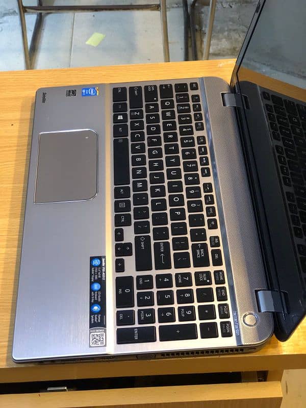 Toshiba satellite i5 4th gen 0