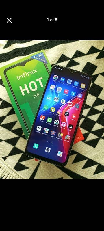 infinix hot 10 play  4/64 good condition with box 0