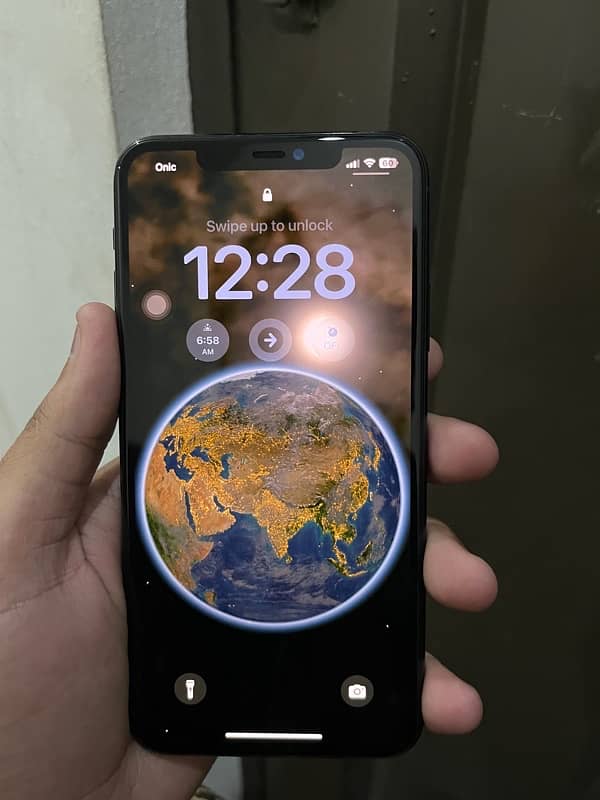 Iphone 11 pro max Factory unlock Exchange possible 1