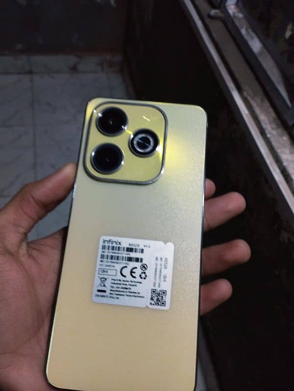 infinix hot 40i 8+8 /128 gb 2