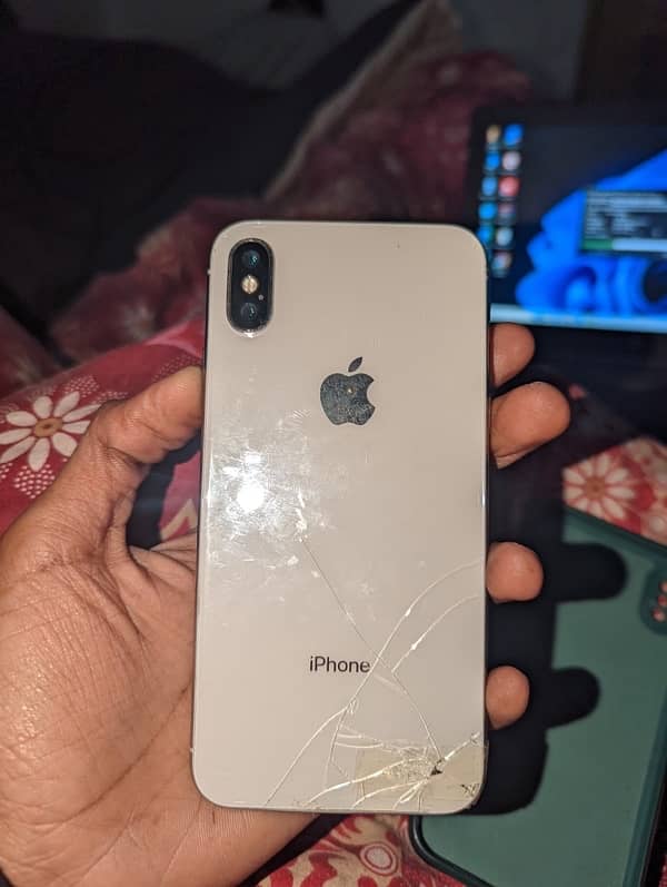 iPhone X 256 GB Factory Unlocked NON PTA 7