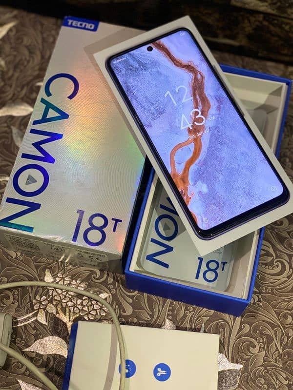 Tecno Camon 18T 128Gb With org Box&Charger 1