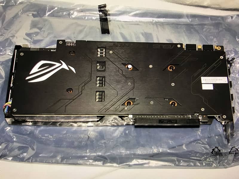 ASUS ROG Strix GTX 1070 8GB 0