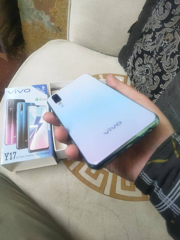 Vivo Y17 8/256 New Condition Full Box Home use 2