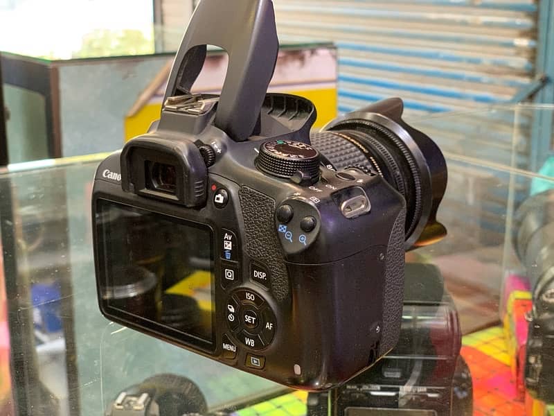 camera markit dslr camera ony 8000/= starting price 03212306356 5