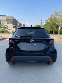 brand new Toyota Yaris x hatchback push start