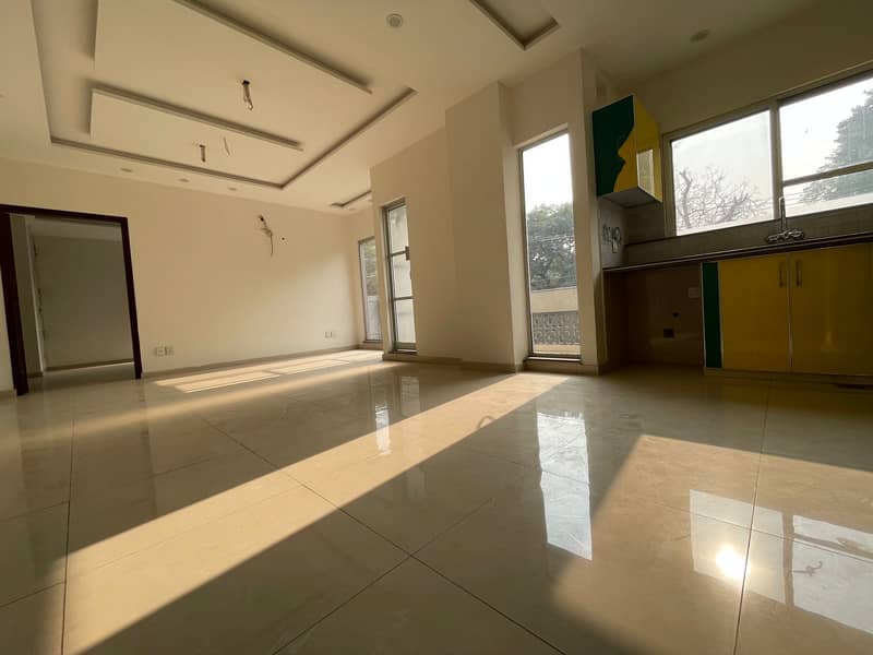 BRAND NEW 2 BEDROOM APARTMENT AVAILABLE FOR RENT 6