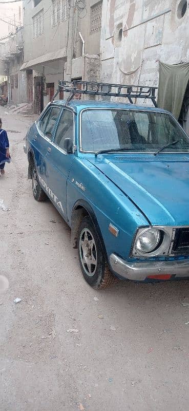 Toyota Starlet 1974 3