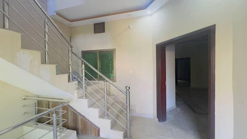 8 Marla Upper Portion Available For Rent In Azeem Collony Sialkot 4