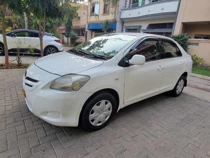 Toyota Belta 2007 1