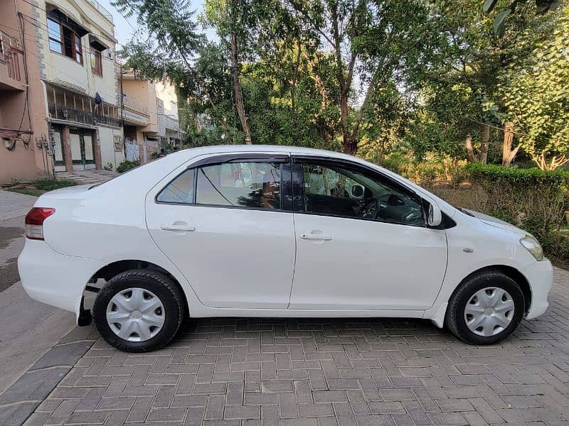 Toyota Belta 2007 3