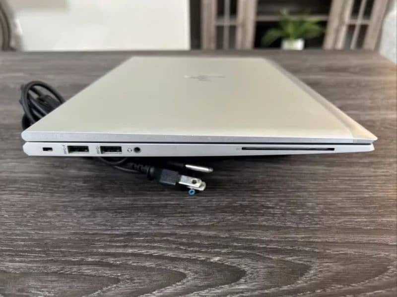 Model: HP Elitebook 840 G8 Evo Certified 10