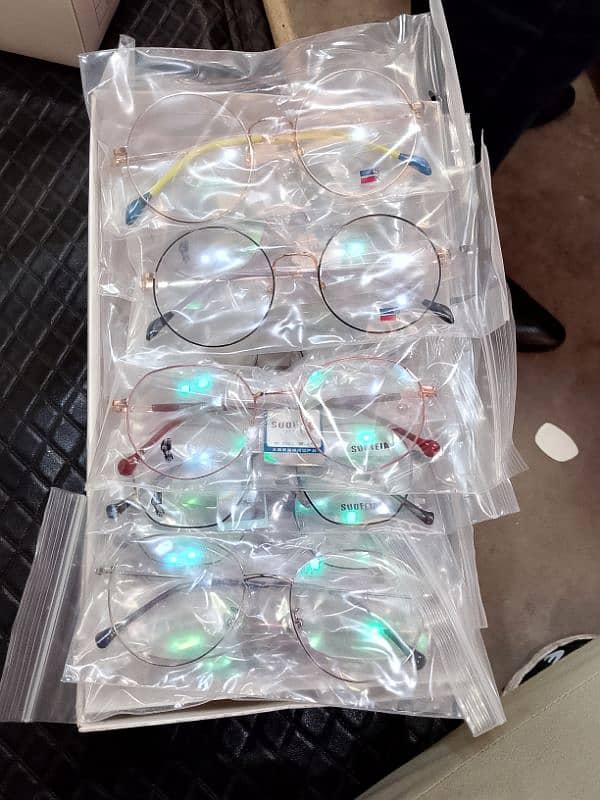 sun Glass anda protective glasses 0