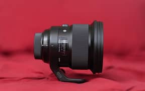 Sigma 105mm f/1.4 DG HSM Art Lens