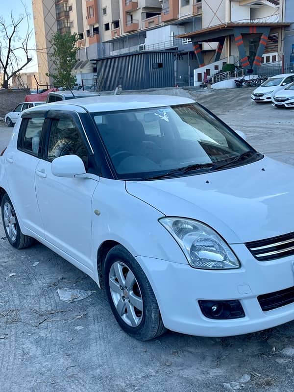 Suzuki Swift 2011 1