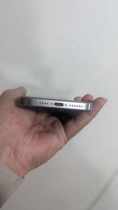 iPhone 15 Pro Max 256gb HK 1