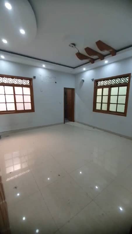 200 Sqyrds Ground +1 Good Condition House In Very Reasonable Price 0