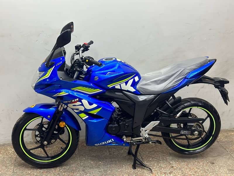 Suzuki gixxer 150cc efi engine 2021 model ( sports heavy bike ) 2