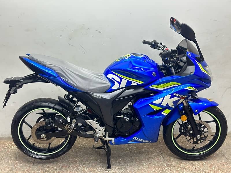 Suzuki gixxer 150cc efi engine 2021 model ( sports heavy bike ) 11