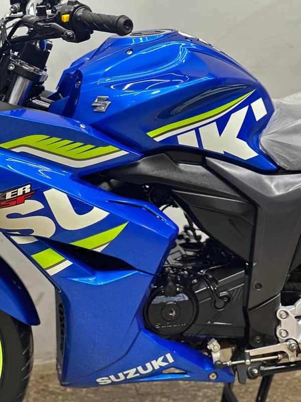 SUZUKI GIXXER 150 / GSXR 150 JAPANESE 3