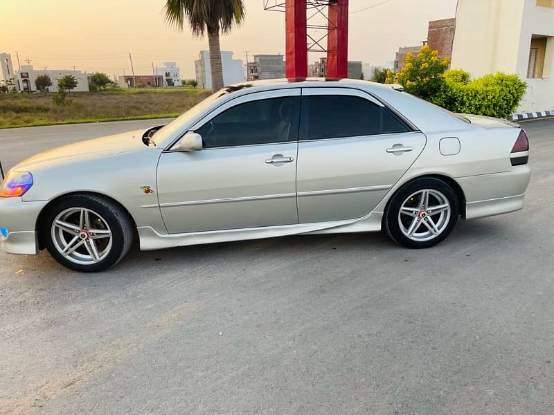 Toyota Mark II 2003 4