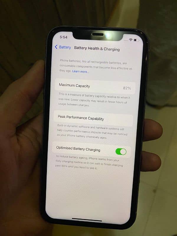 IPhone 11 64gb 8