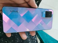 vivo v 21e 10 by 10 condition all ok lash pis available for sell