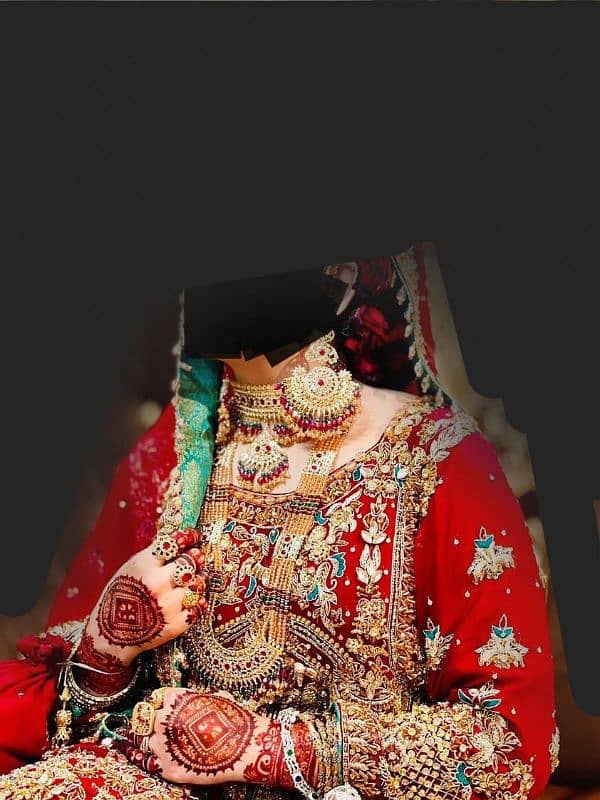 Bridal Lehnga in new condition 3