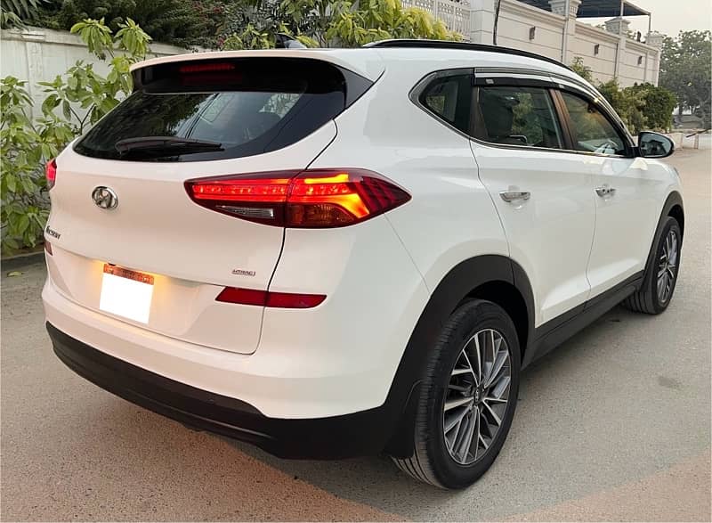 Hyundai Tucson 2021 4