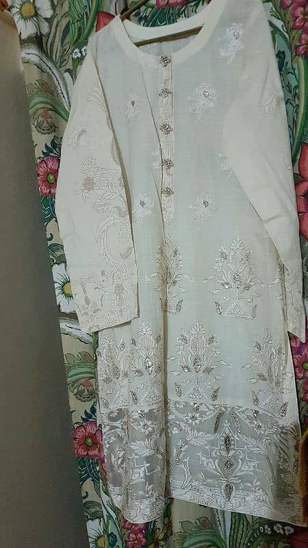 gul ahmed embroided kurti lawn fabric 0