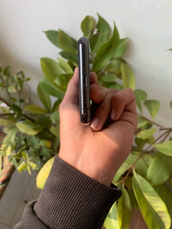 iPhone Xs non pta 4