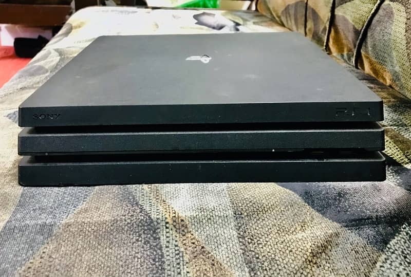 ps 4 pro 0